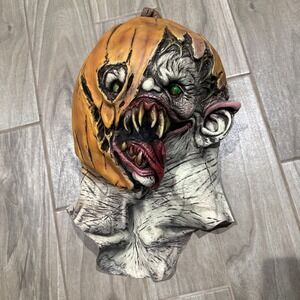 NEW The Horror Dome "The Pumpkin Carver" HD Studios Pro Halloween Mask